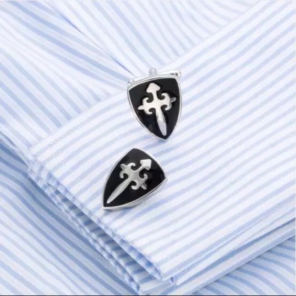 Black Knights Shield with Silver Cross Cufflinks - Picture 2 of 16